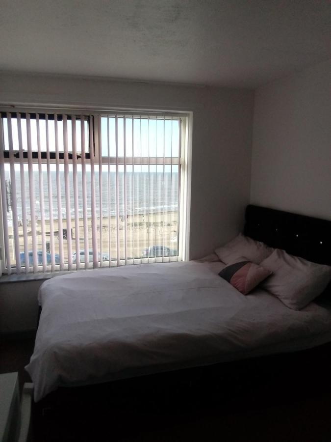 Arnies Hotel Blackpool Buitenkant foto